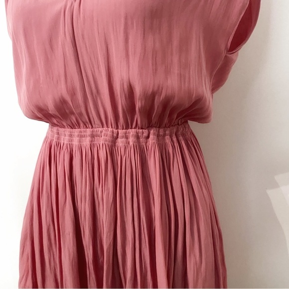 Aritzia WILFRED SHIMMER PINK TEXTURED SHORT SLEEVE V-NECK FLOWY MINI DRESS -  XS - Picture 5 of 10